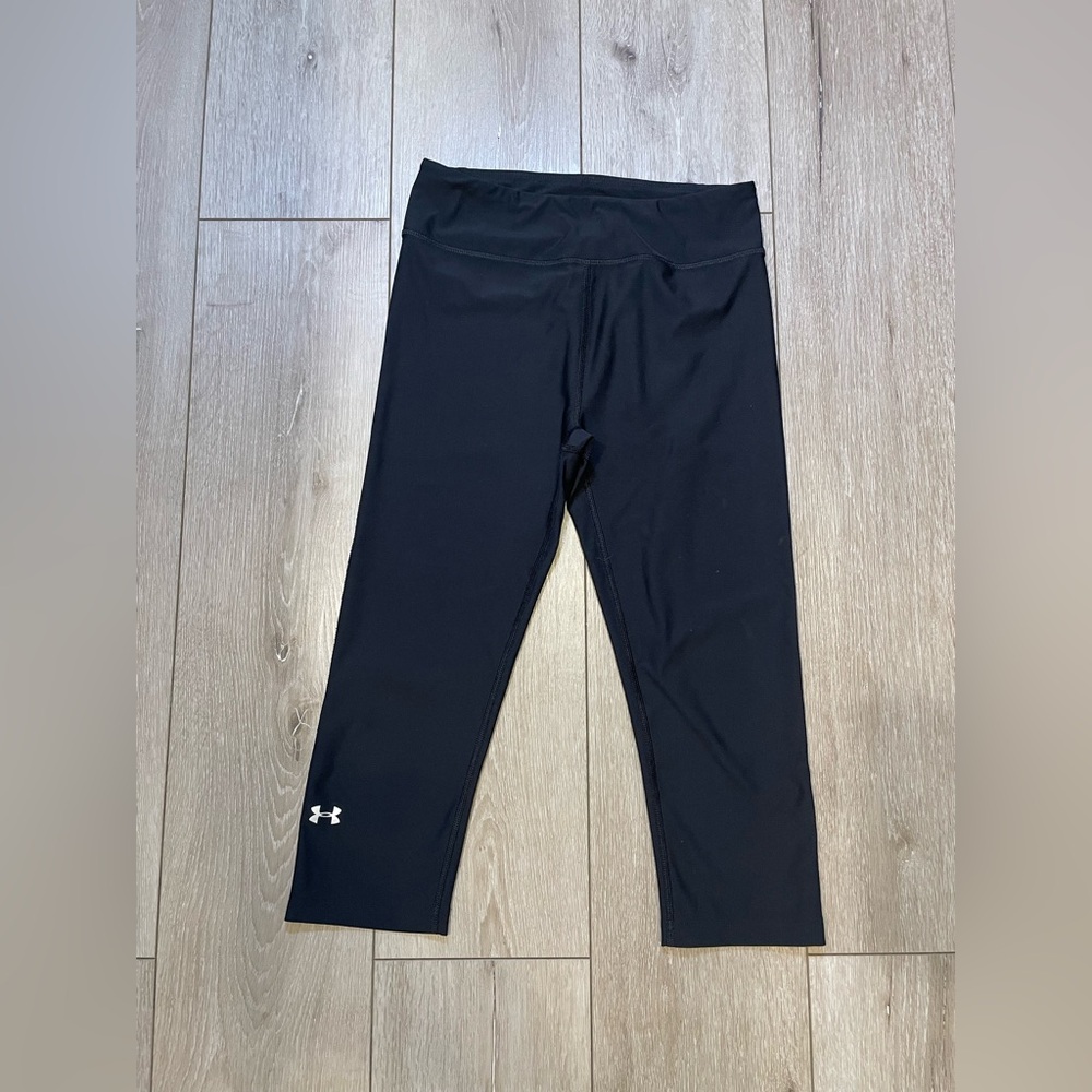 Under Armour Girls' S YSM Black Capri Leggings‎ HeatGear Activewear Gym Run